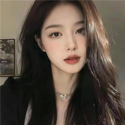 目露凶光